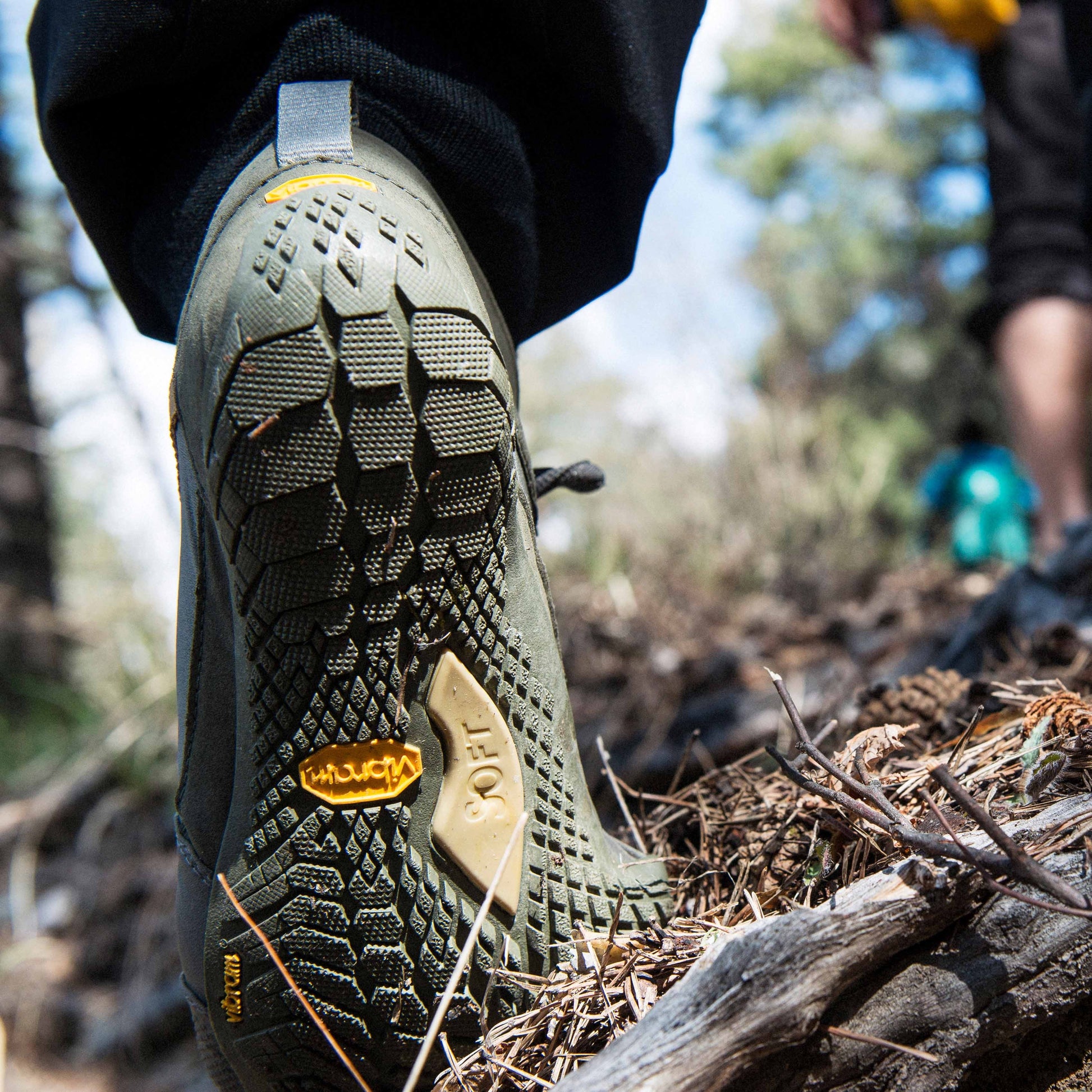 Vibram Fivefingers Vibram Fivefingers V-Trek Military M - FF18M7402