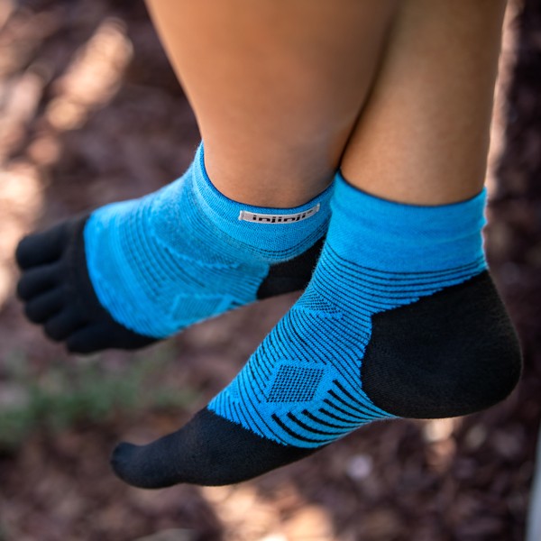Injinji Run Lightweight Mini-Crew 2.0 Noir/Bleu