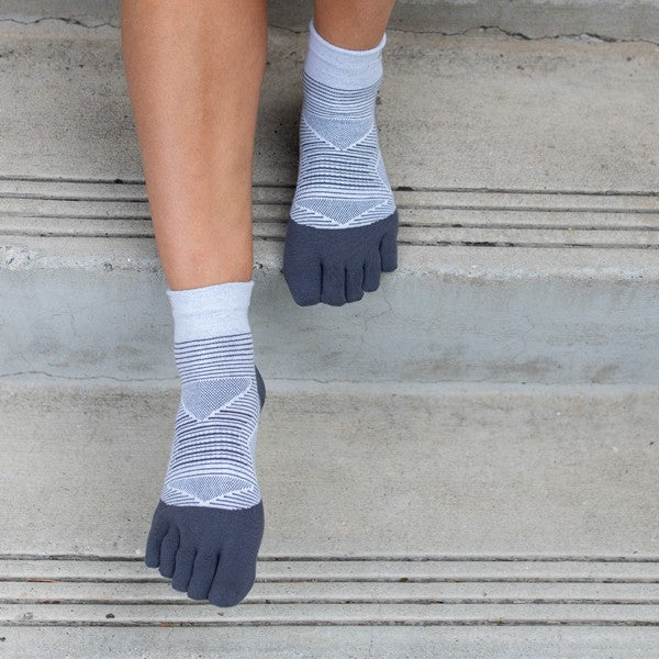 Injinji Run Lightweight Mini-Crew 2.0 Grau