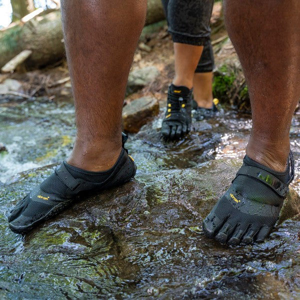 Vibram Barfussschuhe  V-Aqua Schwarz