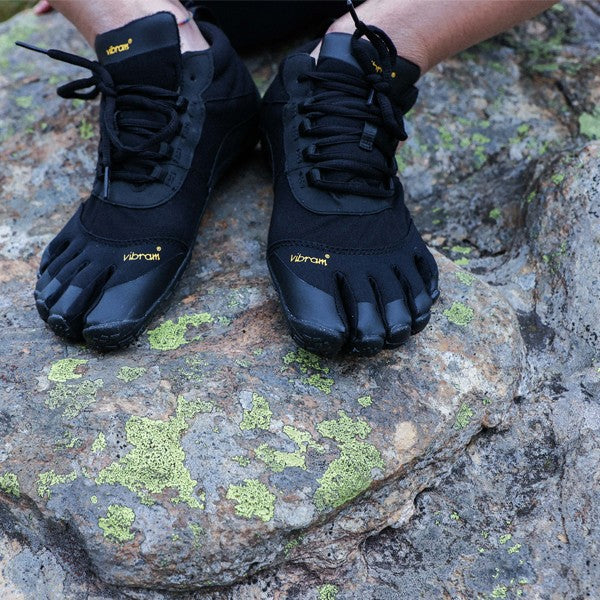 Vibram Fivefingers V-Trek Insulated Barfussschuhe Schwarz (Winterschuhe)