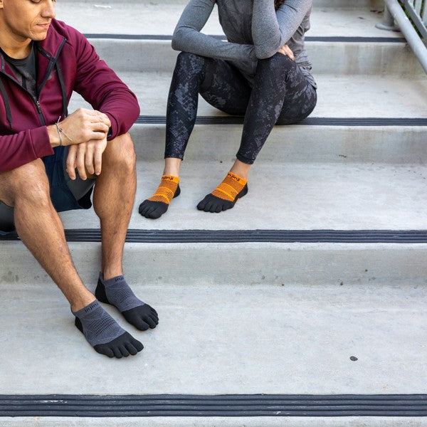 Injinji Run Lightweight No-Show 2.0 Schwarz/Grau
