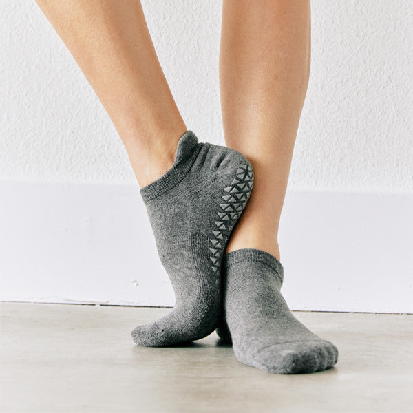 Injinji Pointe Studio No-Show Grau