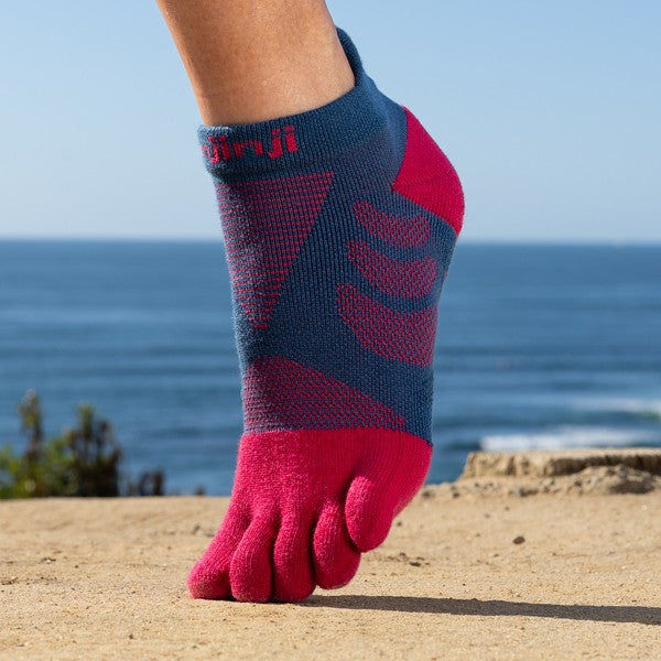 Injinji Damen Ultra Run No-Show Berry