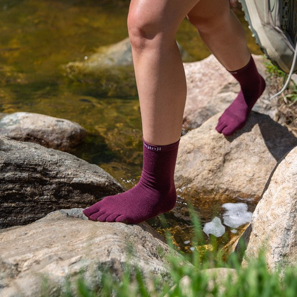 Chaussettes Injinji Liner Crew en laine à orteils grenat