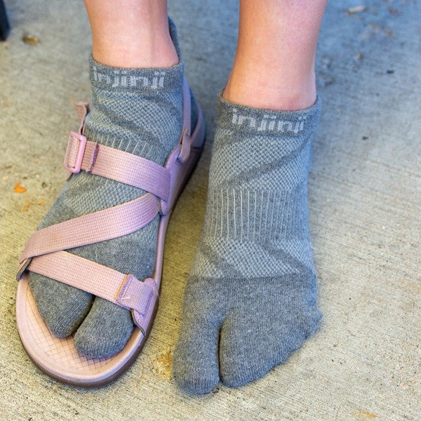 Injinji Split -Toe No-Show ASH