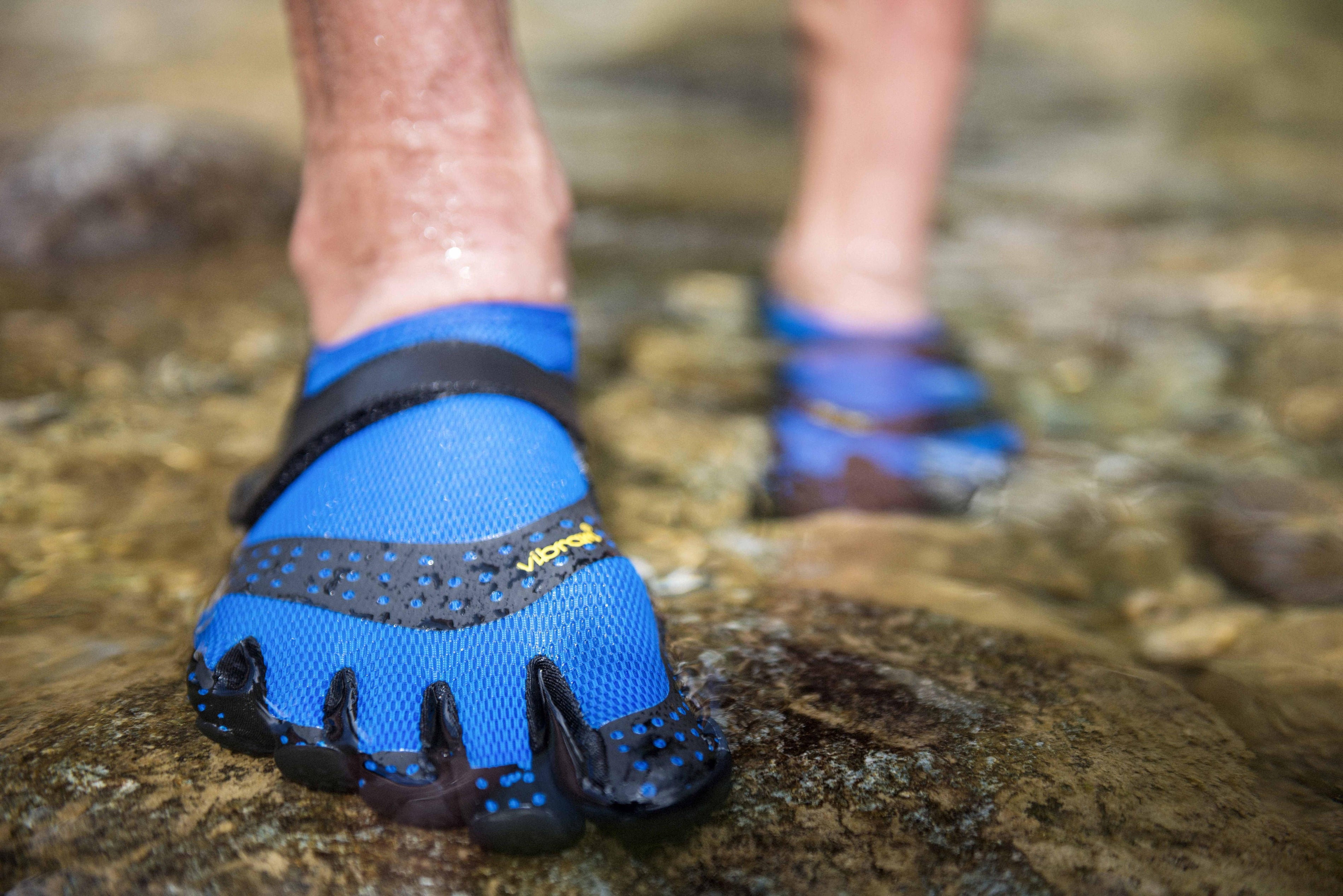 Vibram Fivefingers Vibram Fivefingers V-Aqua Blue/Black von Gr.39 bis 47 - FF19M7301